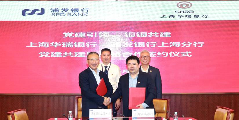 43263d8ad59766f18079fcd69001407